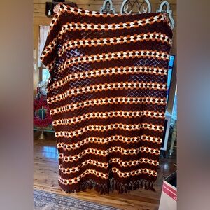 ⭐️Vintage Crochet Throw Blanket w/Tassels -  Handmade- Colors of the 1970’s⭐️